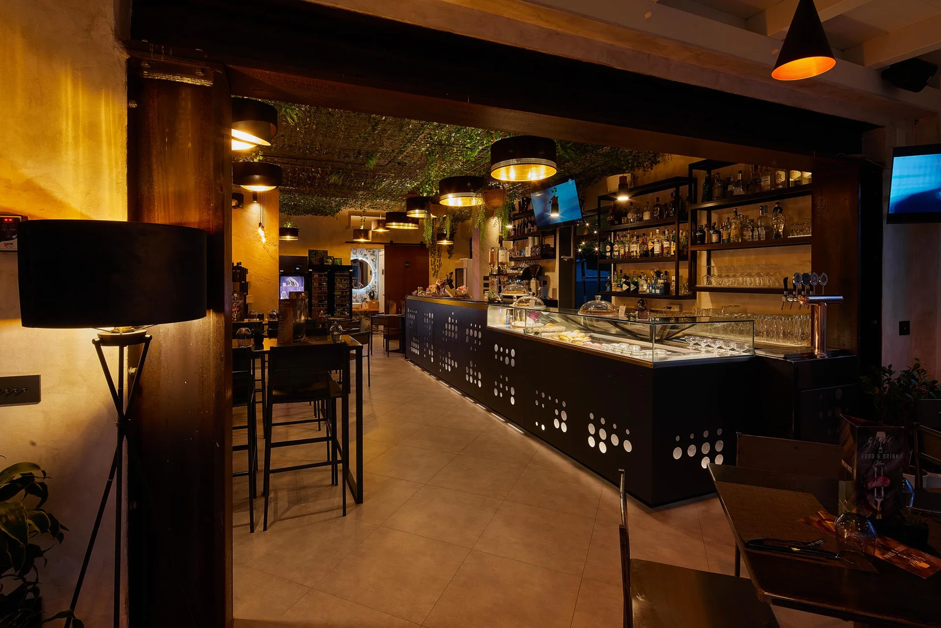 Mode' food & drink arredo ristorante