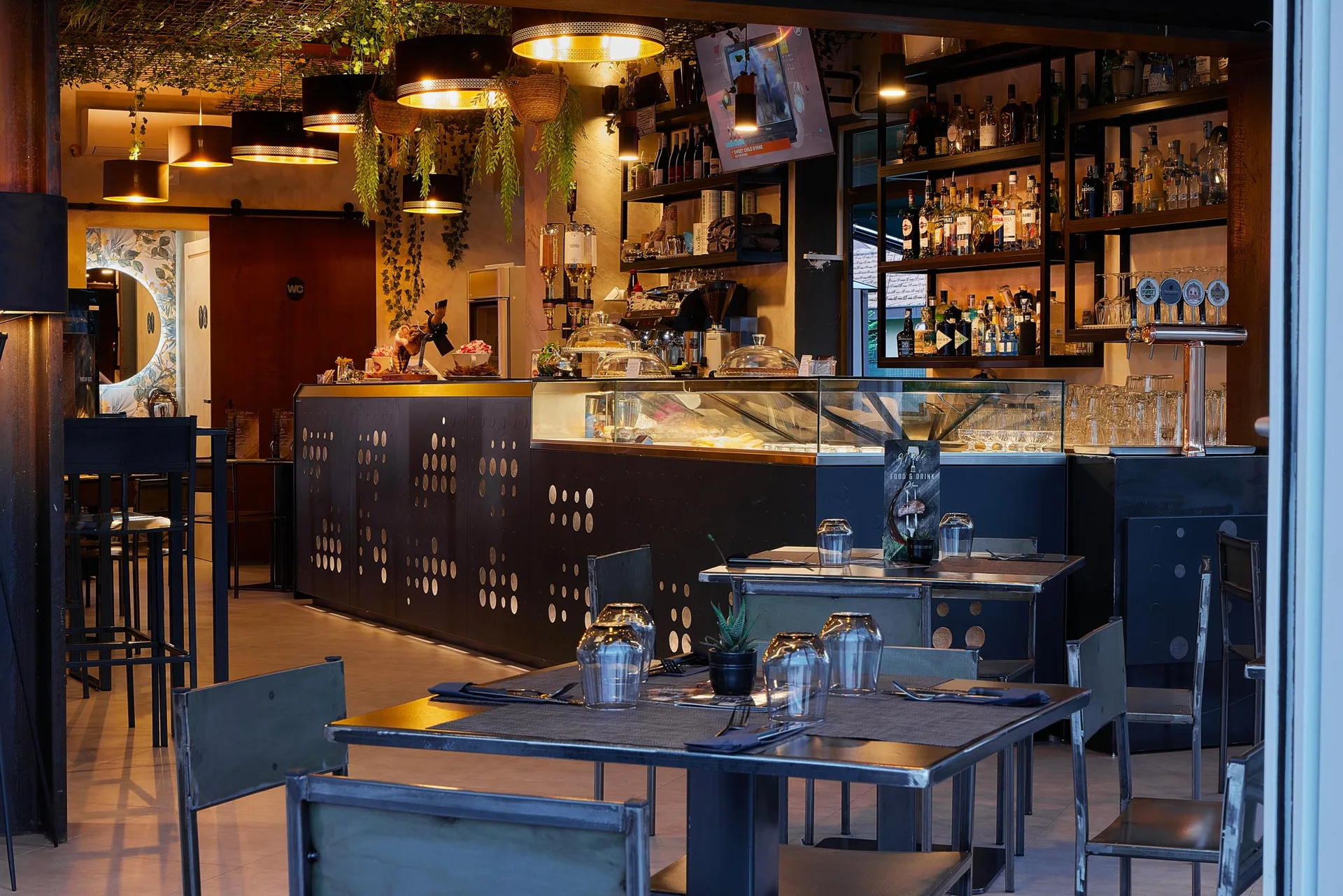 Mode' food & drink arredo ristorante