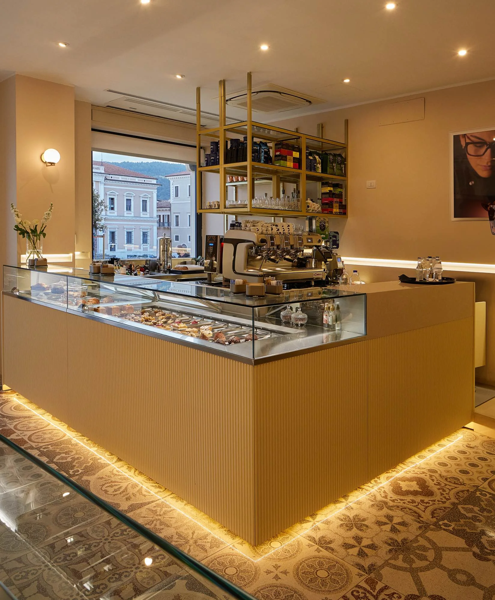 Velt arredo bar