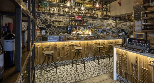 Arredo su misura — Daddy’s Bar