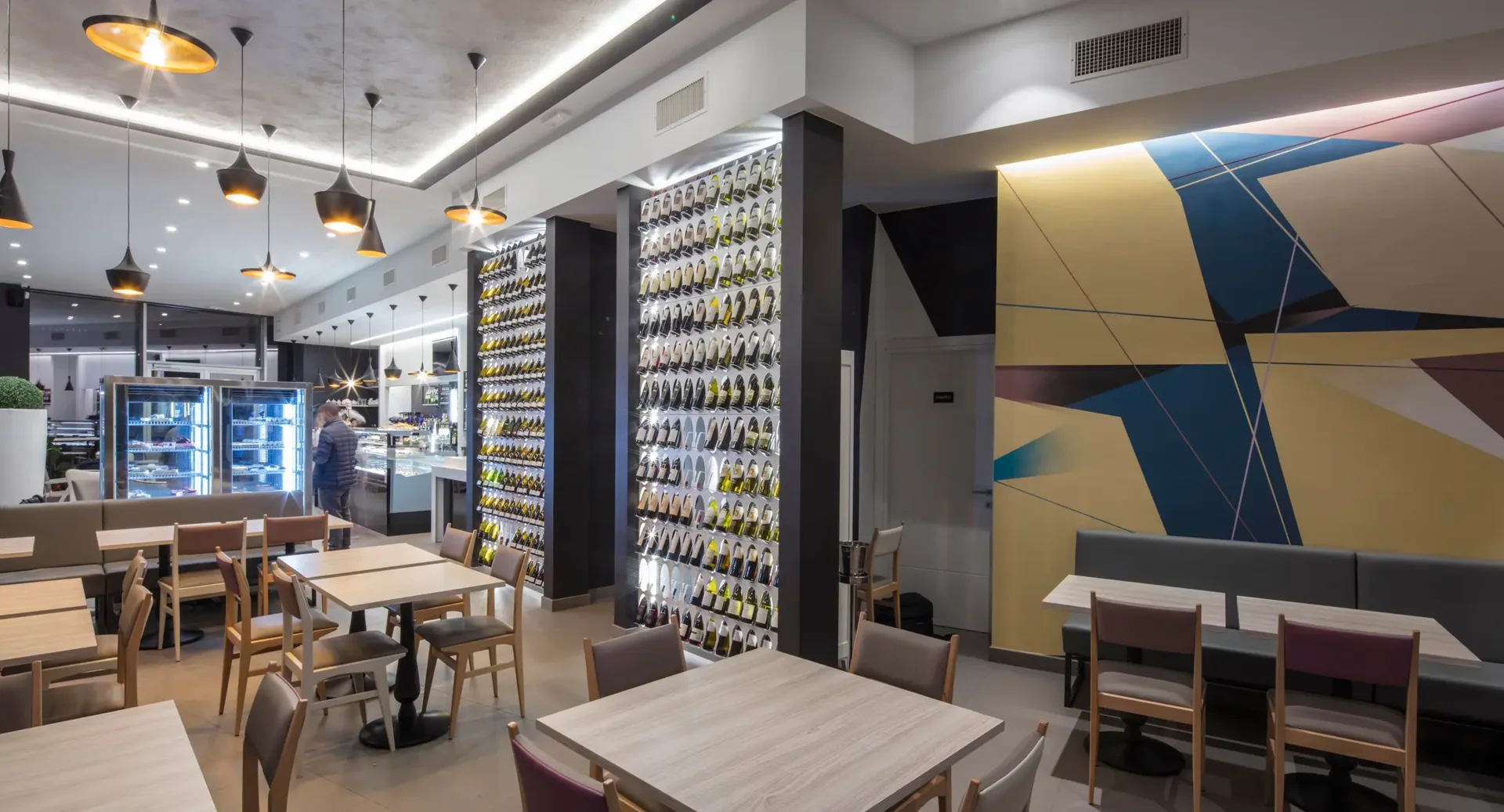 Arredo Lounge Bar Di Gusto