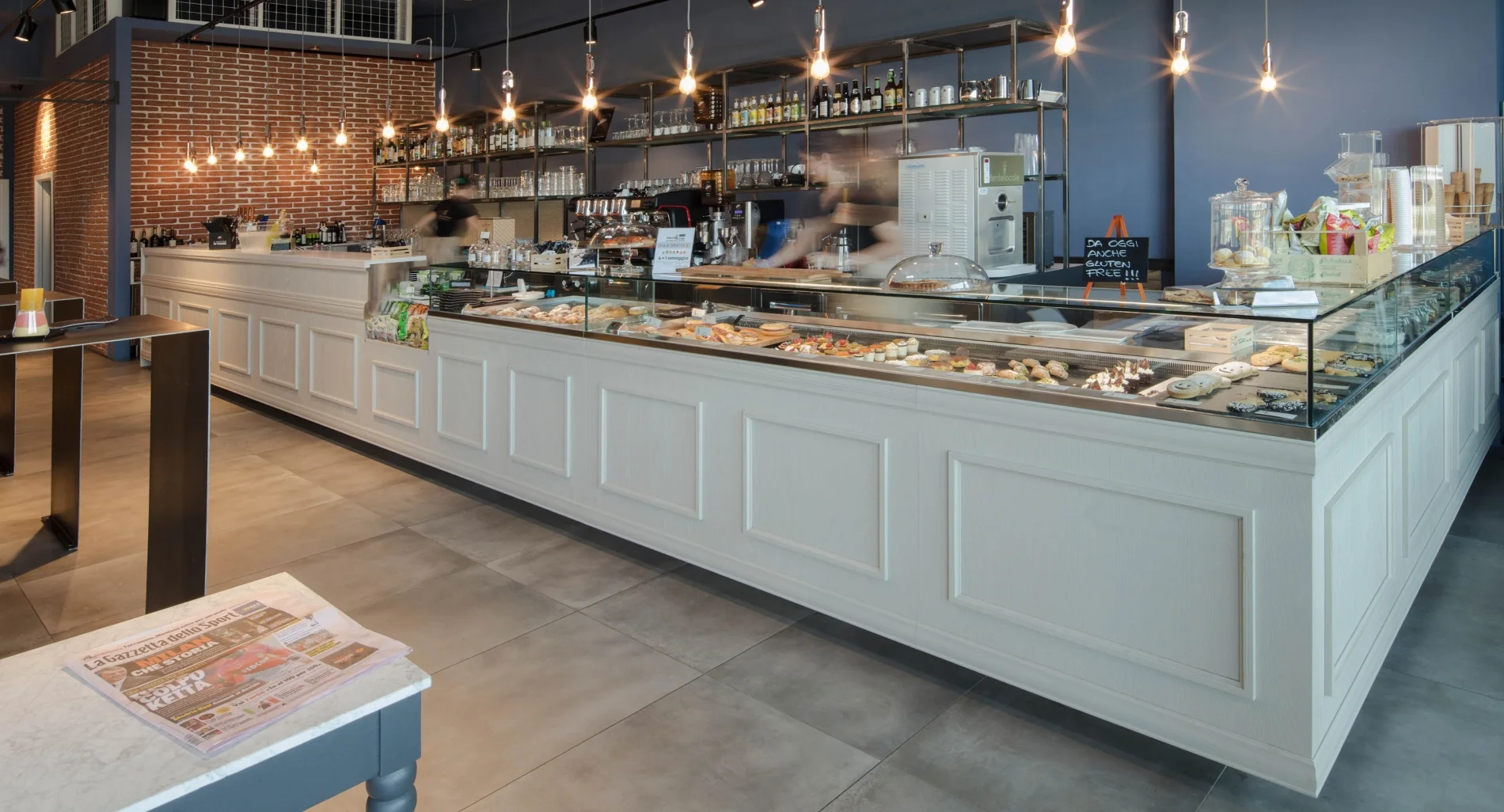 Arredamento su misura per bar e pasticceria Officine 900