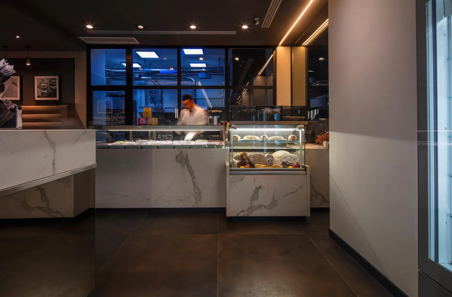 Arredo Bar Dago 24