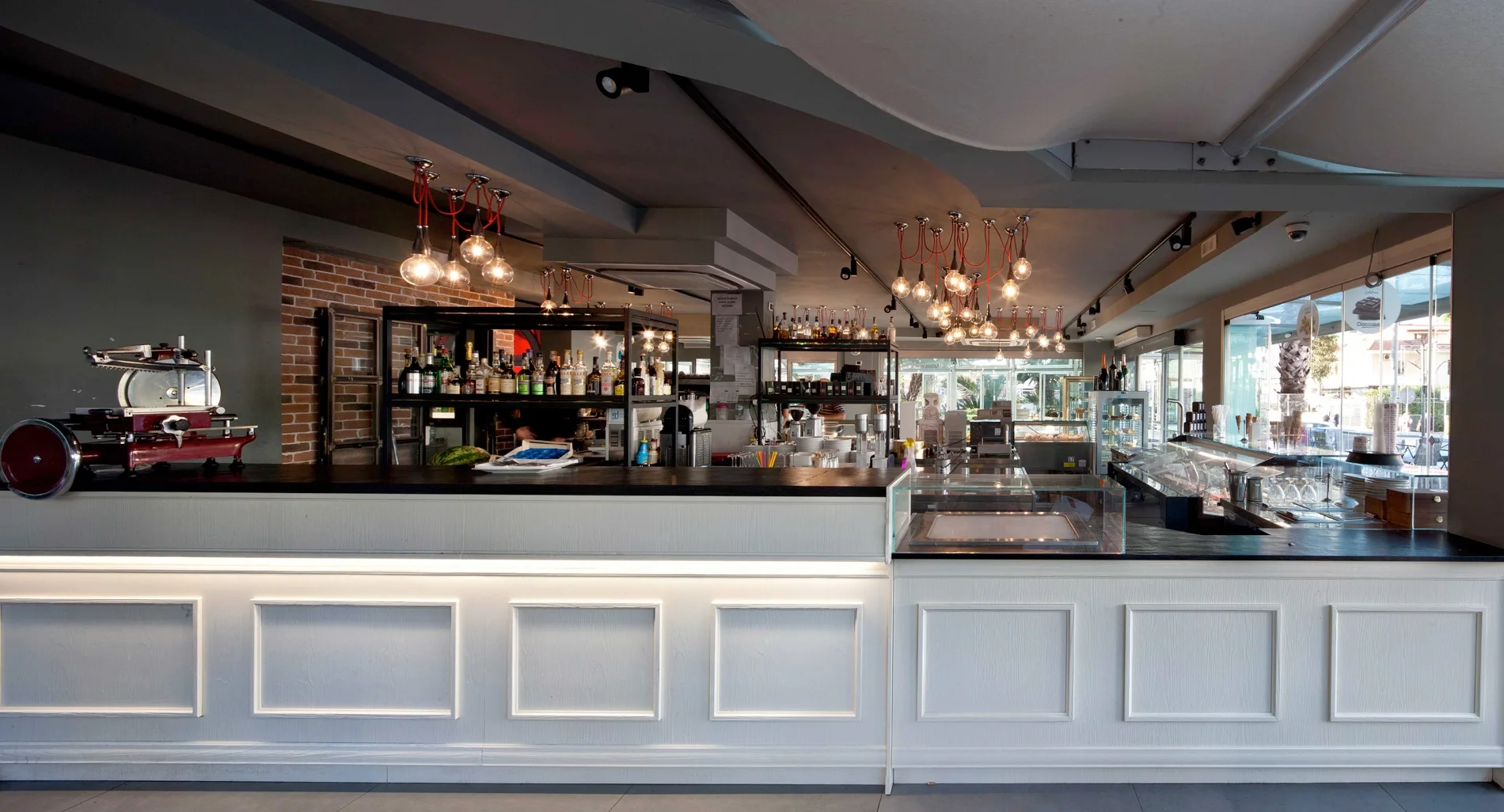 Arredo Gelateria Picasso