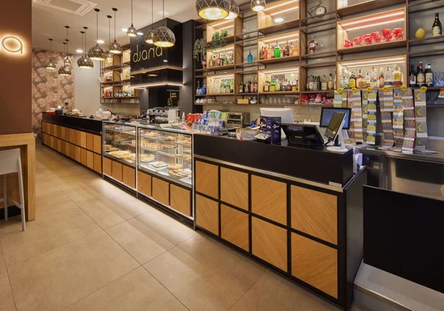 Arredo su misura — Caffè Diana
