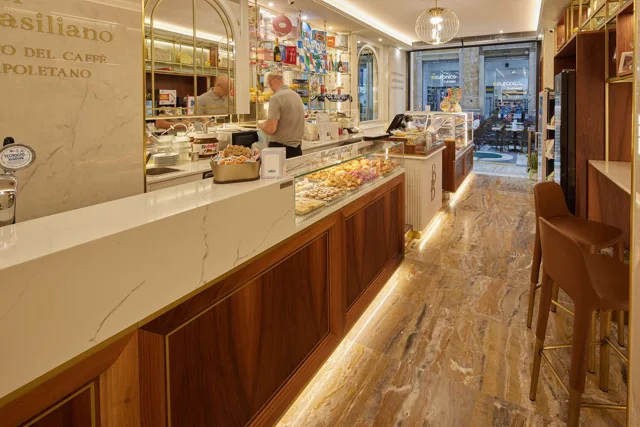 Arredo su misura — Bar Brasiliano